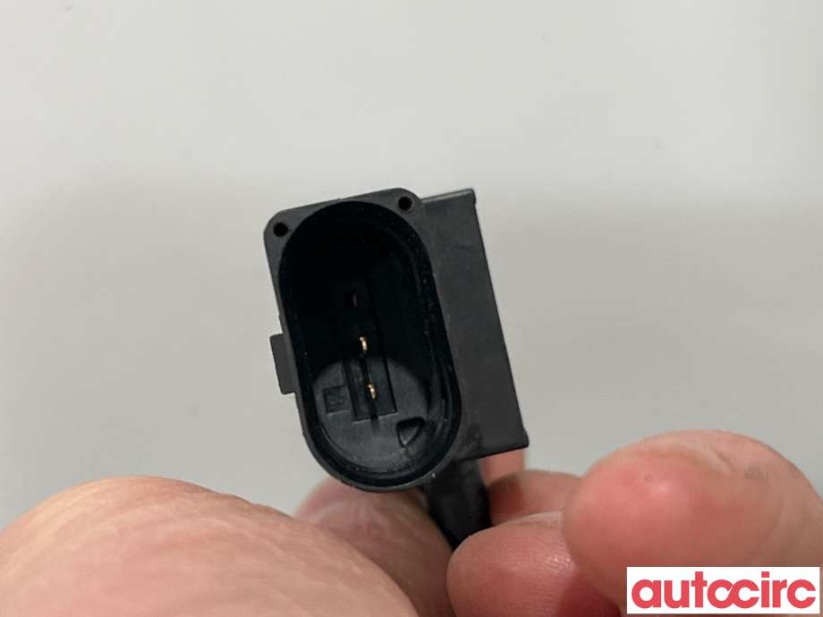 Diverse deler til VW Caddy 2004-2010 (Type III, Fase 1)  (VOLKSWAGEN|076906051A|)