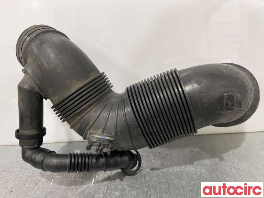 Luftslange innsug til VW Caddy, 2004-2010 (Type III, Fase 1) (VOLKSWAGEN|3C0129654P)
