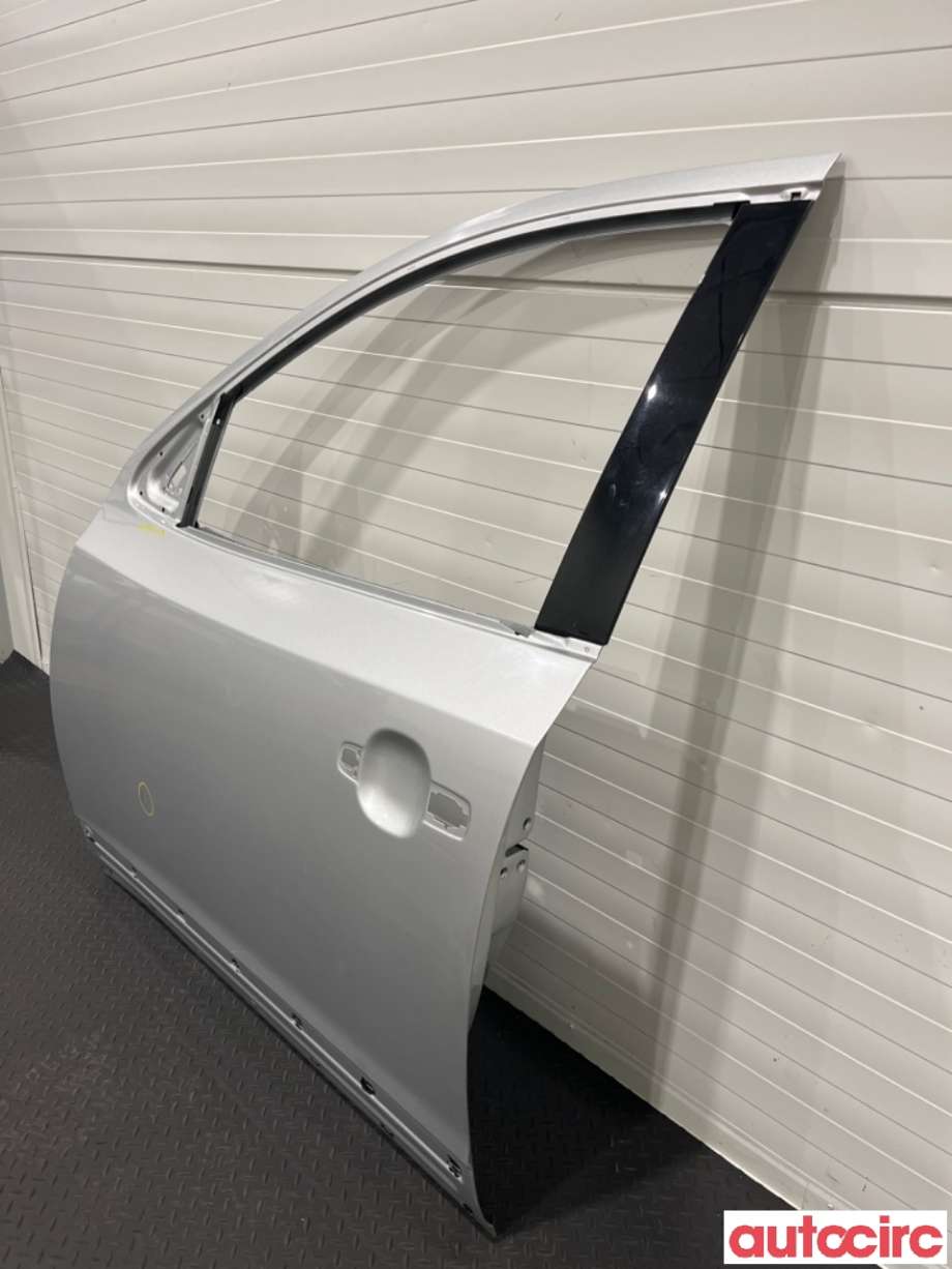 Dør venstre foran til Hyundai Ix35 2010-2015  (HYUNDAI|760033J010|)