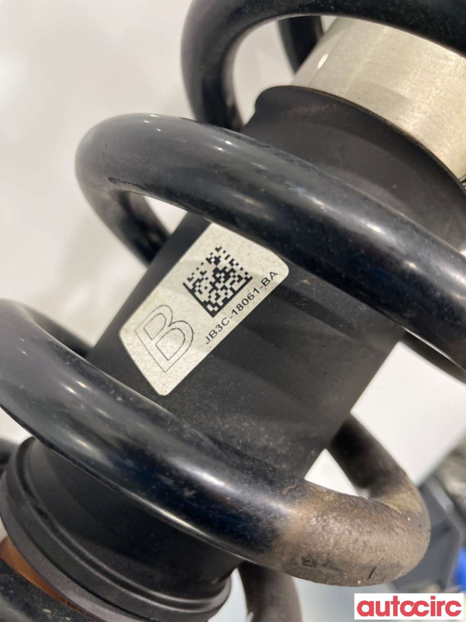 Fjærbein høyre foran til Ford Ranger / Ranger Raptor 2015-2022  (FORD|2445613||JB3C-18045-BAD)
