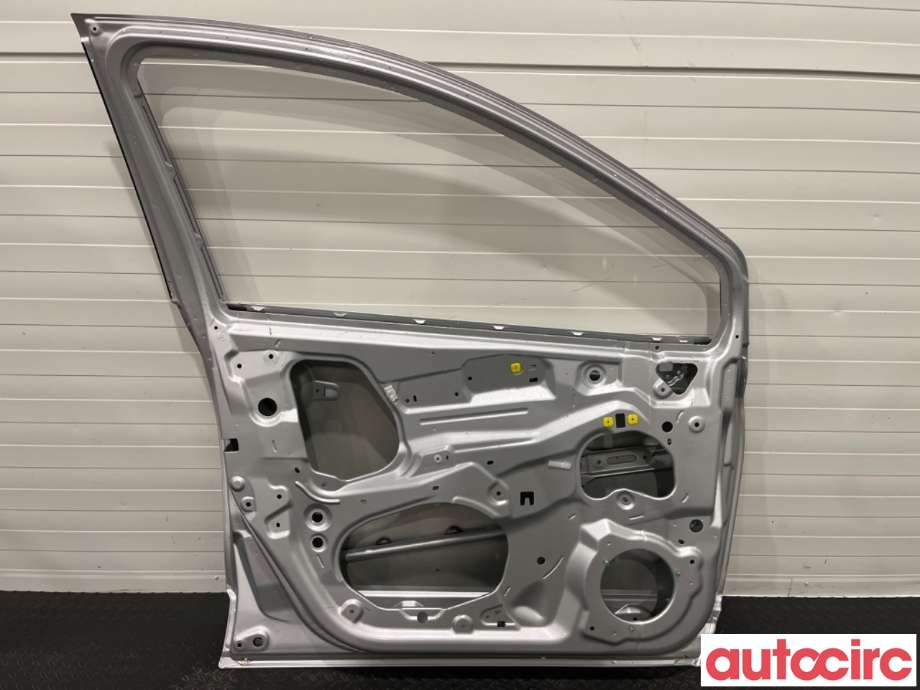 Dør venstre foran til Suzuki SX4 S-CROSS 2013-->> (Type II)  (SUZUKI|68002-61M00|)
