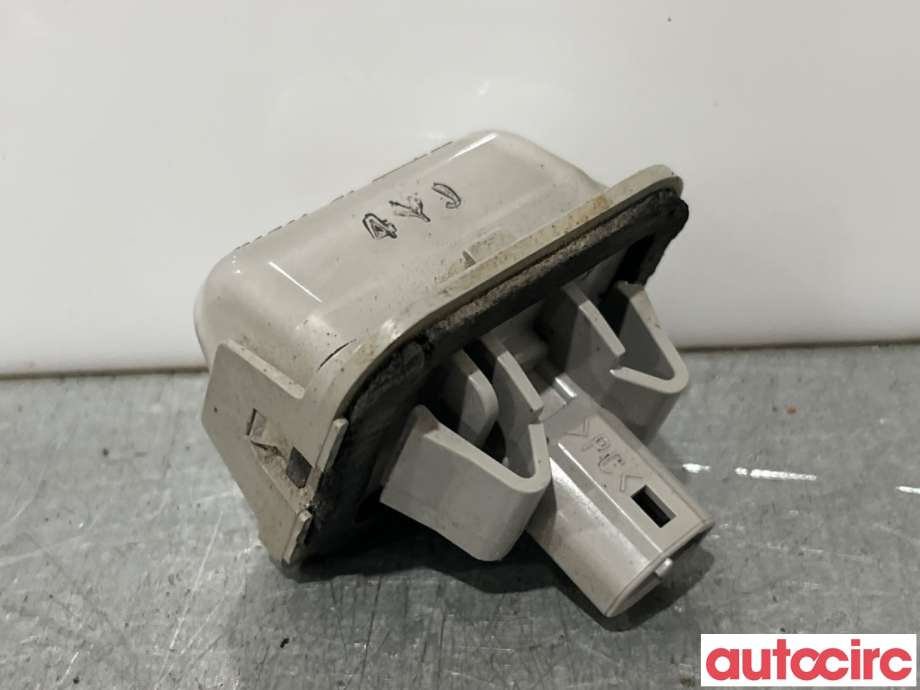 Skiltlys til Mazda CX-5 2012-2017 (Type I)  (MAZDA|GJ6A-51-270C|)