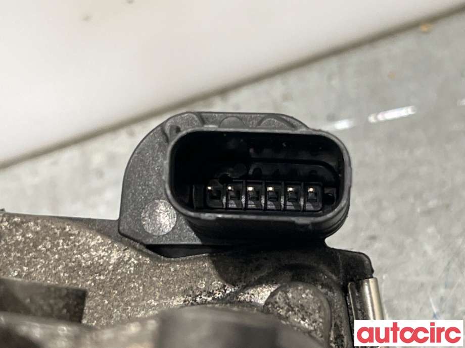 Spjeldhus til Opel Astra J 2010-2015  (OPEL|55491244|55570009|55496779)