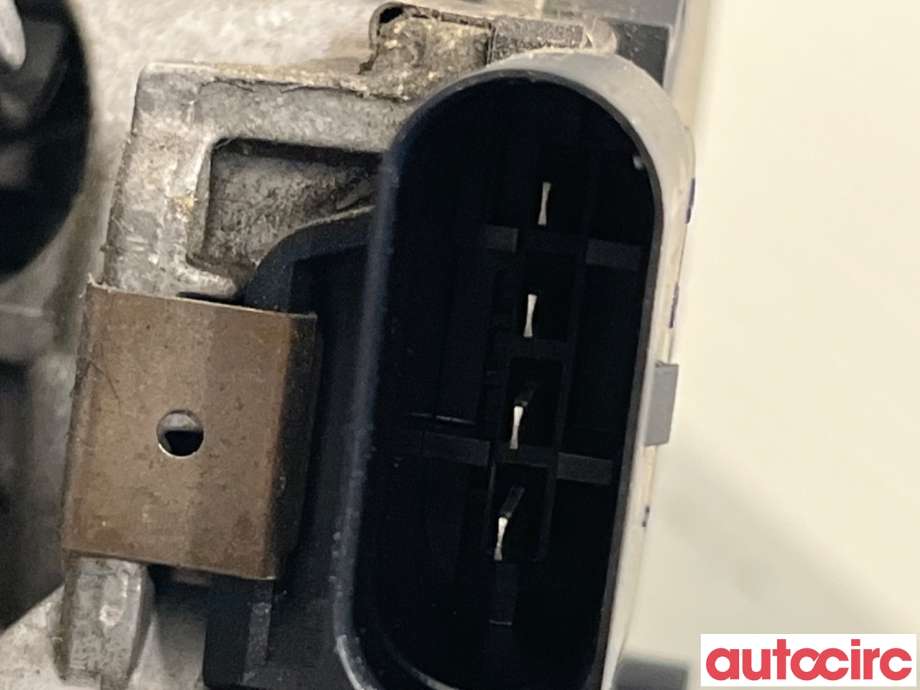 Viskermotor frontrute til Opel Astra J 2010-2015  (OPEL|13262434|1397220623)