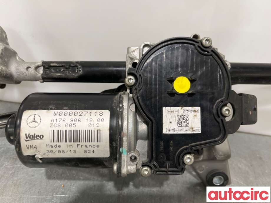 Viskermotor frontrute til Mercedes CLA 2013-2019 (C117) (C117) (MERCEDES|A1768200040|W000027118|A1769061800)
