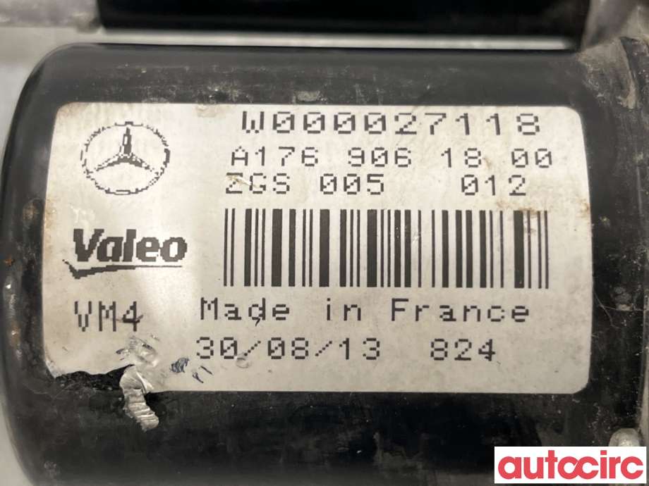 Viskermotor frontrute til Mercedes CLA 2013-2019 (C117) (C117) (MERCEDES|A1768200040|W000027118|A1769061800)