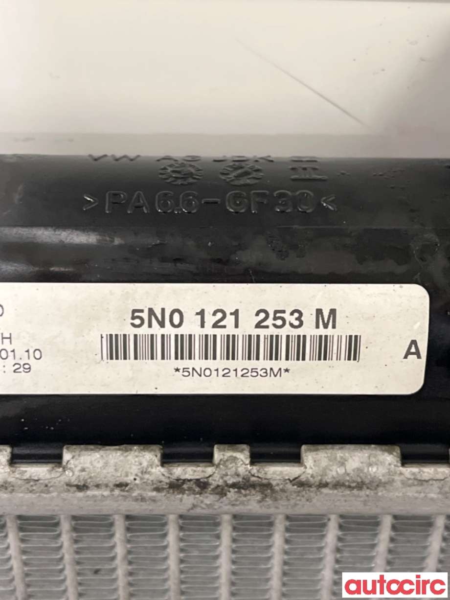 Radiator (automat gir) til VW Tiguan 2007-2011 (Type I, Fase 1)  (VOLKSWAGEN|5N0121253L||5N0121253N)
