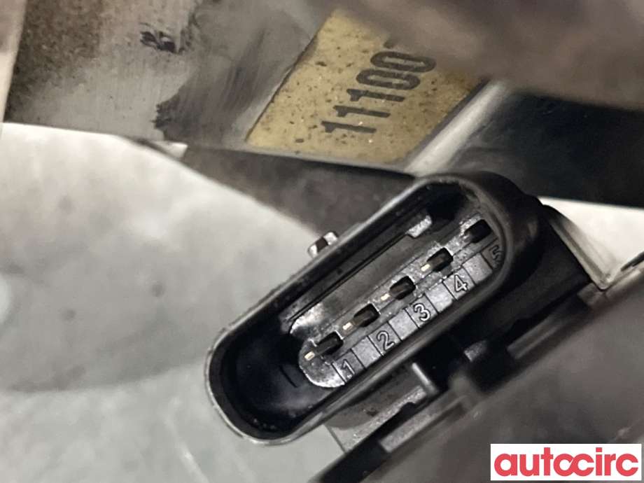 EGR-ventil til BMW 5-Serie 2010-2017 (F10/F11) (F10/F11) (BMW|11717822350||7823210)