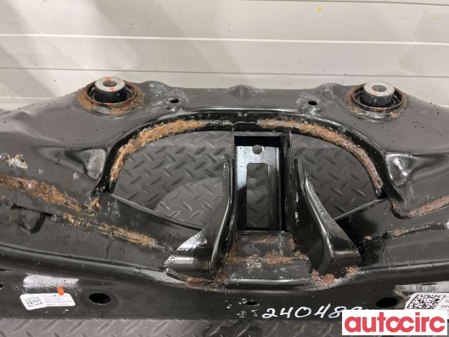 Travers bak til Tesla Model 3 2018-2023 (Fase 1)  (TESLA|1044580-00-D|)