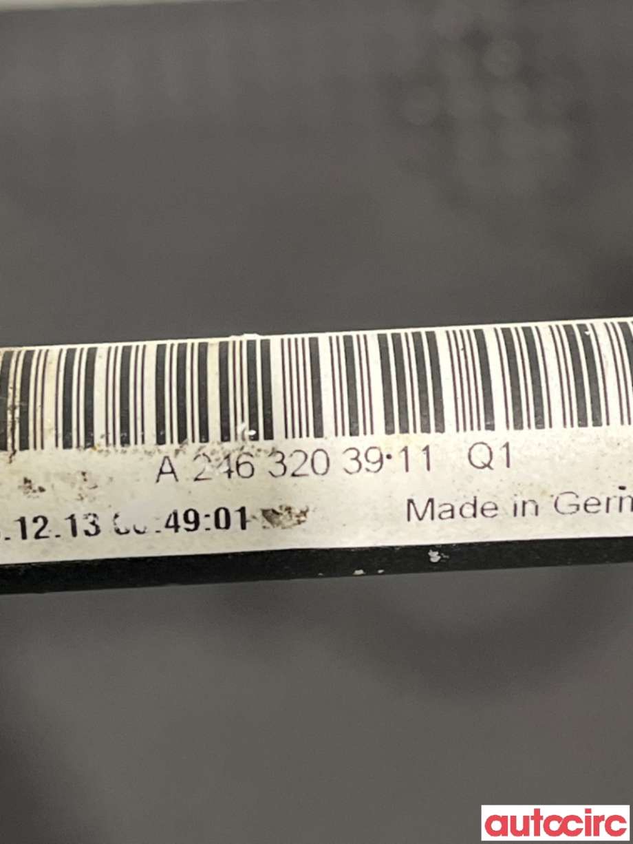 Stabilisatorstag bak til Mercedes A-Klasse 2012-2018 (W176) (W176) (MERCEDES|A2463203911|)
