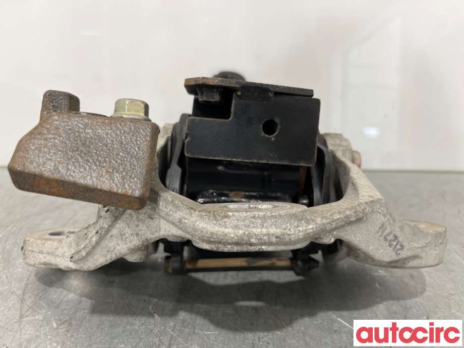 Motorfeste til Mazda 6 2013-2015 (Type III, Fase 1)  (MAZDA|GHR9-39-070B|)