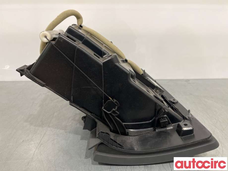 Hanskerom til Volvo XC70 2008-2013 (Type II, Fase 1)  (VOLVO|39857740|)