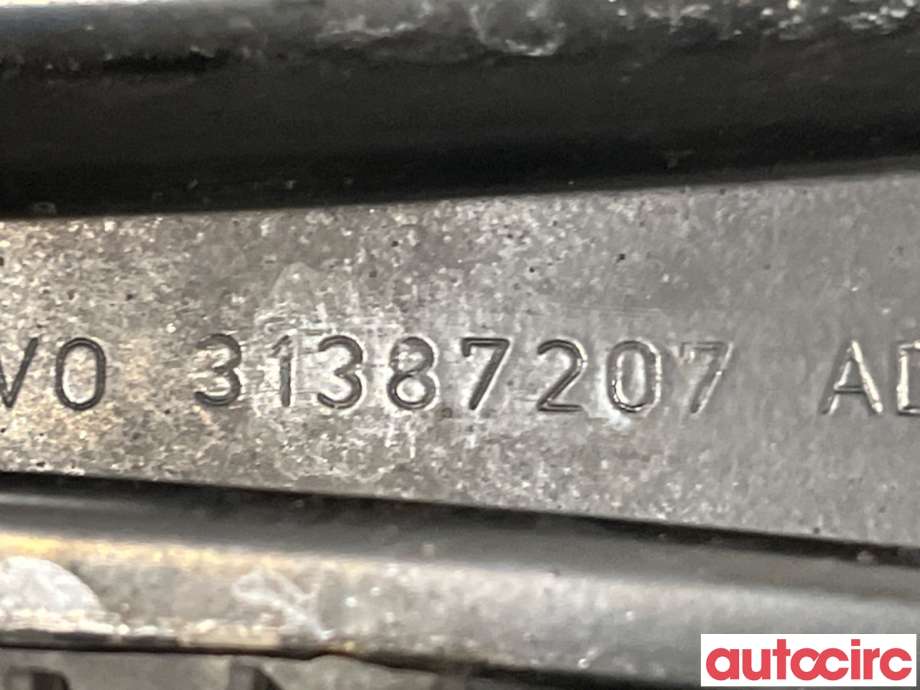 Bærebru høyre bak til Volvo V60 / V60 CC 2018-->> (Type II)  (VOLVO|31387207|)