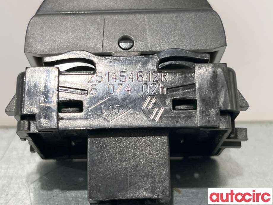 Bryter Antispinn til Opel Vivaro B 2014-2019  (OPEL|93452311||251454612R)