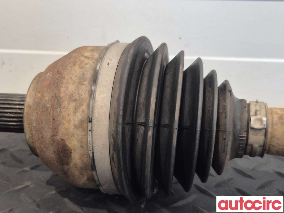 Drivaksel høyre foran til Ford Kuga 2008-2012 (Type I)  (FORD|1683584||8V41-3B436-AD)