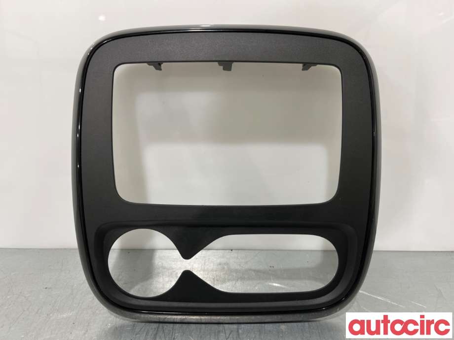 Innredning diverse til Opel Vivaro B, 2014-2019  (OPEL|93457664)