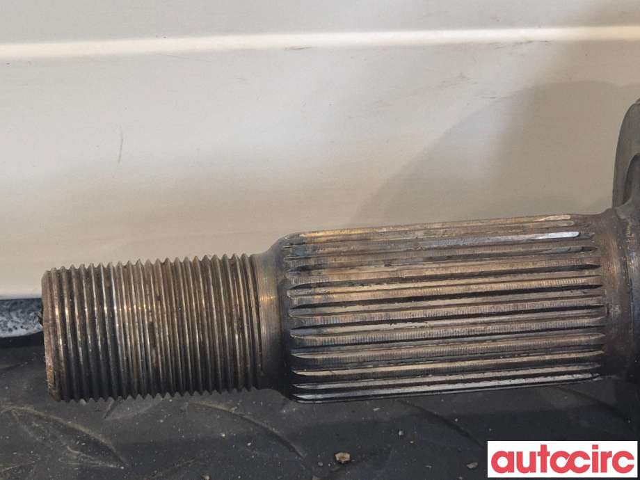 Drivaksel høyre foran til Toyota Auris 2010-2012 (Type I, Fase 2)  (TOYOTA|4341002581||4341002580)
