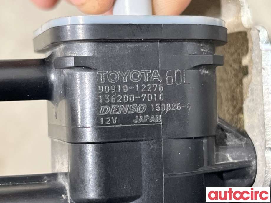 Vakuumventil til Lexus IS 2013-2020 (Type III) (XE30) (XE30) (LEXUS|2586036080|136200-7010|90910-12276)