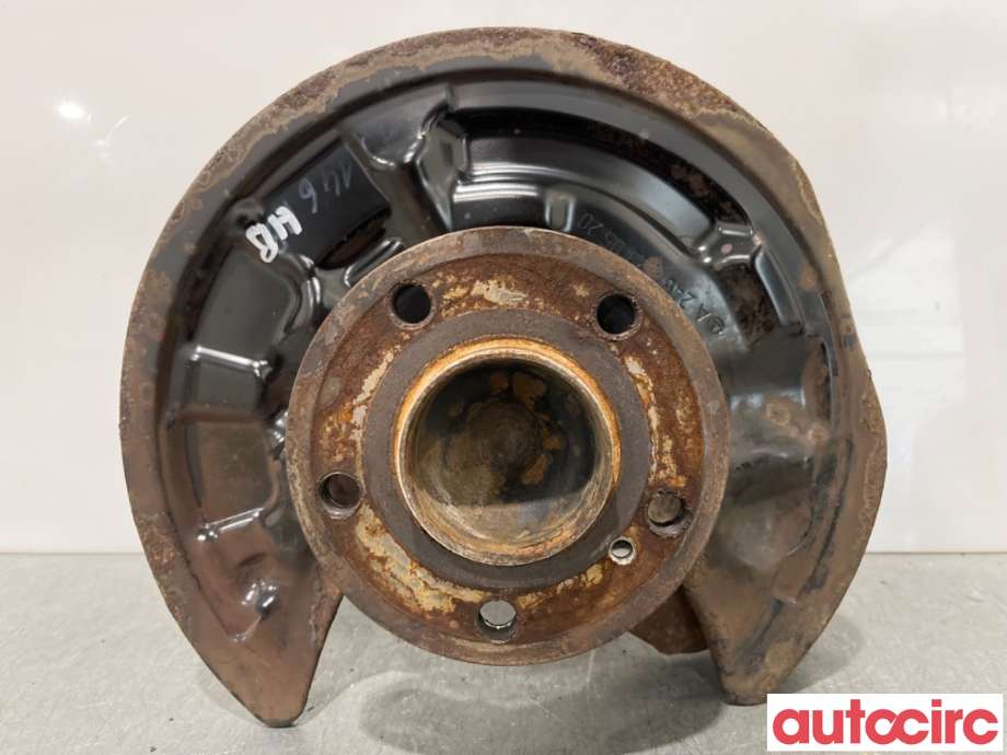 Hjulspindel høyre bak til Mercedes A-Klasse, 2012-2018 (W176) (W176) (MERCEDES|A2463503641)
