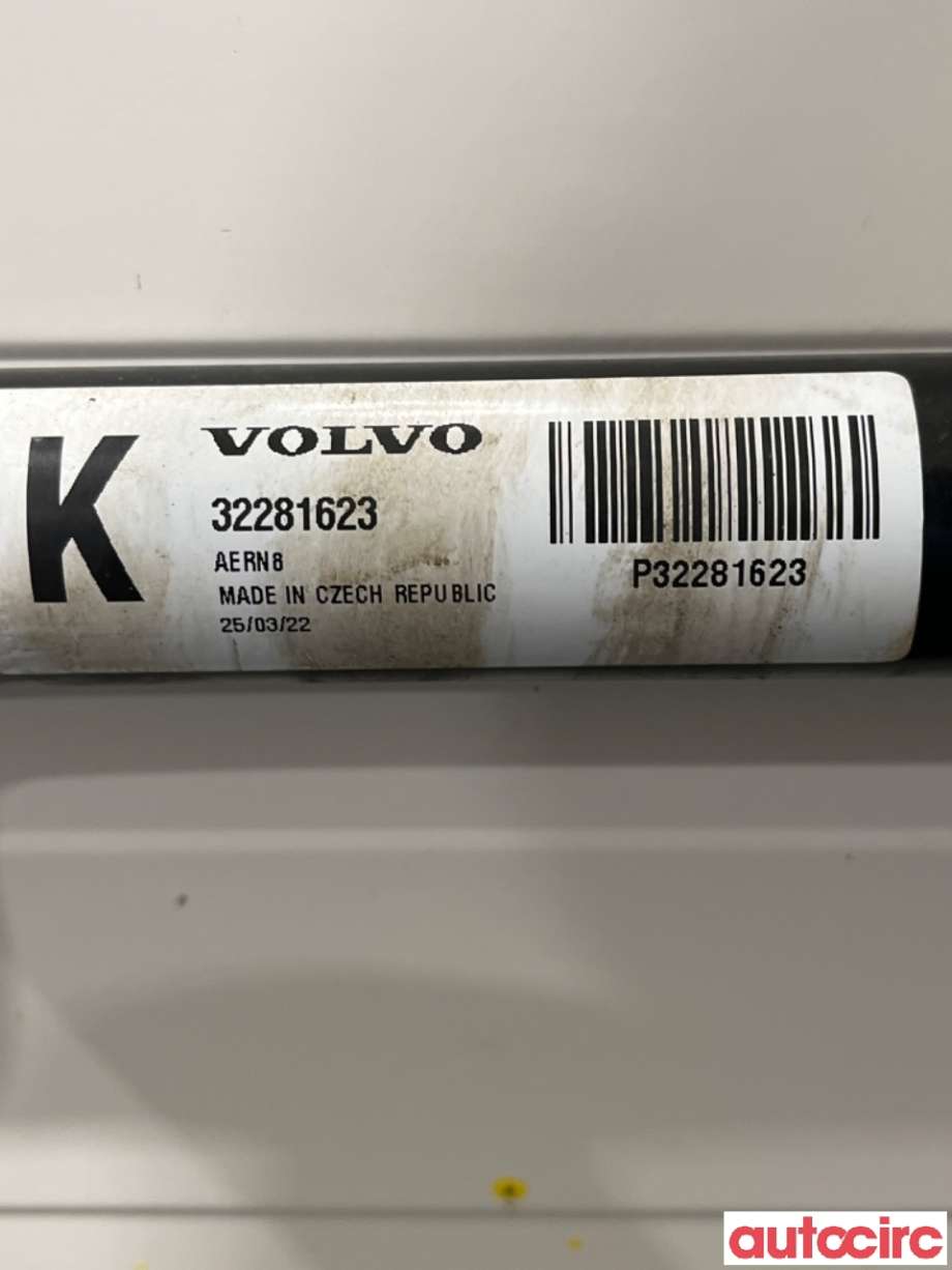 Stabilisatorstag foran til Volvo C40 Recharge 2021-2024  (VOLVO|32281623|)