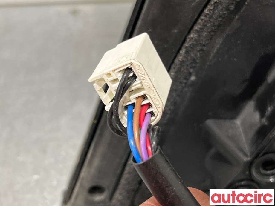 Speil høyre til Toyota RAV4 2006-2009 (Type III, Fase 1)  (TOYOTA|8791042A01||8791042A00)