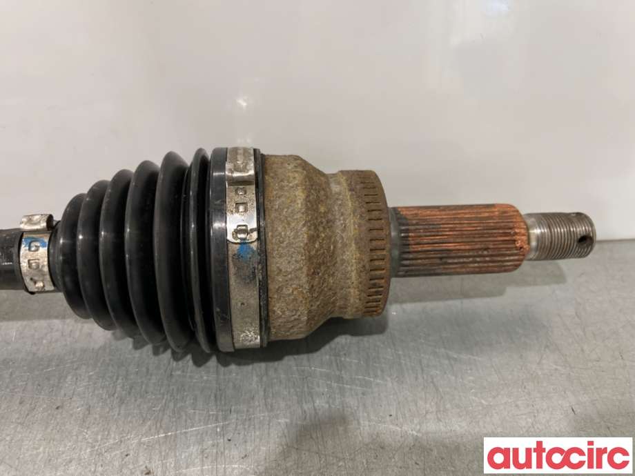 Drivaksel høyre bak til Hyundai Ix35 2010-2015 (HYUNDAI|496003J000|)