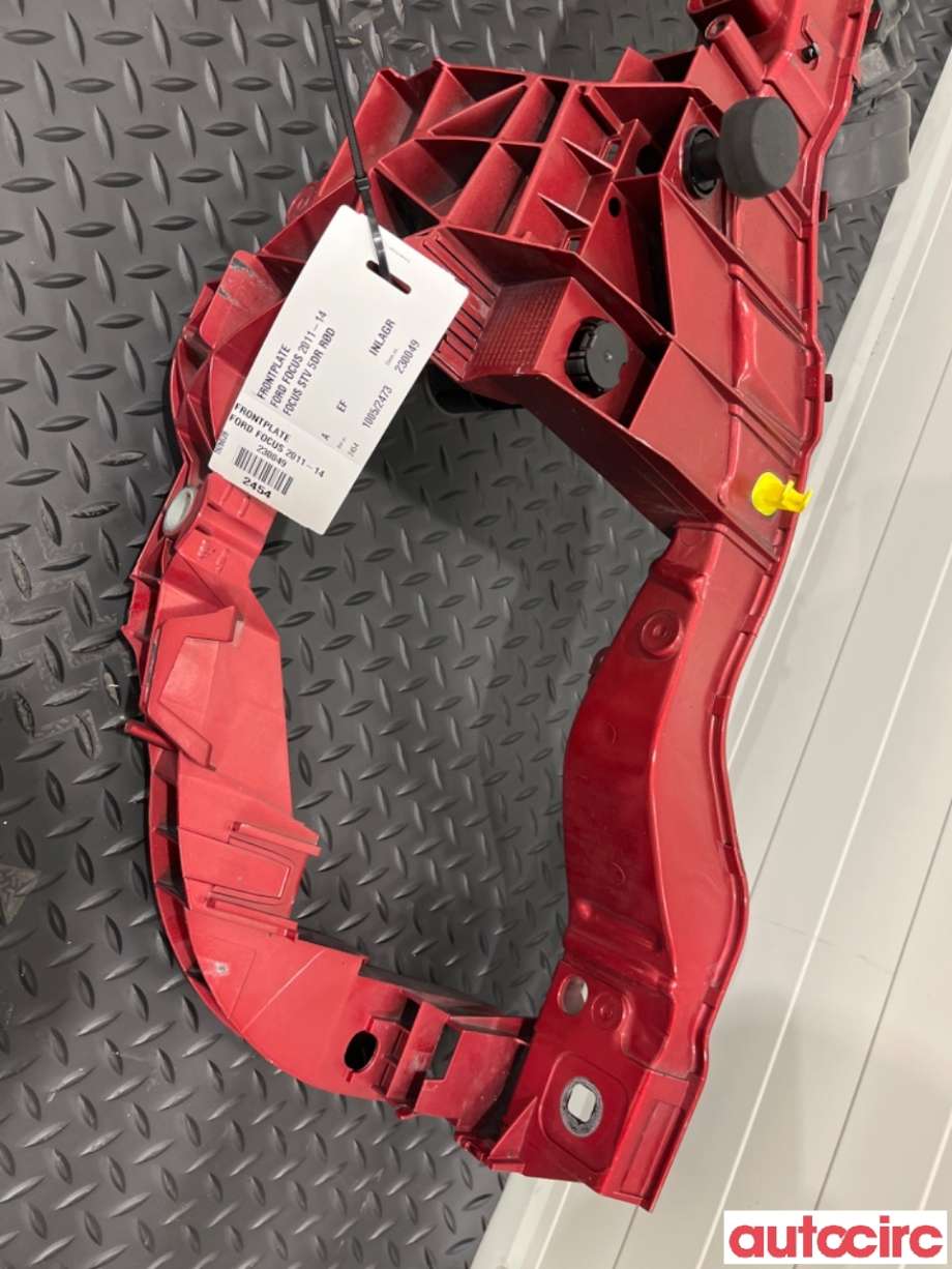 Frontplate til Ford Focus 2011-2014 (Type III, Fase 1)  (FORD|1926039|)