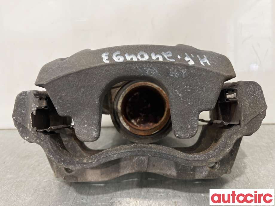 Bremsecaliper høyre foran til Toyota Avensis 2009-2015 (Type III, Fase 1)  (TOYOTA|4773002361|)