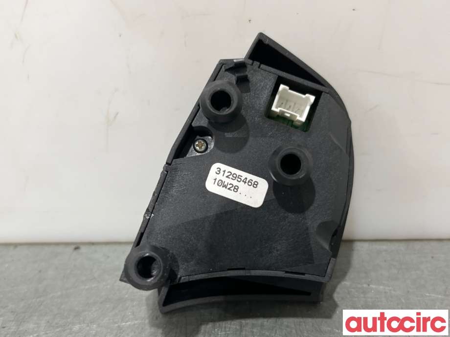Bryter cruise control til Volvo XC70 2008-2013 (Type II, Fase 1)  (VOLVO|31295468|)