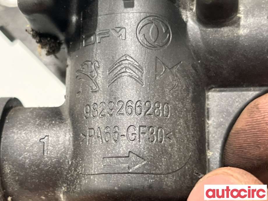 Diverse deler til Peugeot 2008 2019-->> (Type II) (PEUGEOT|9829266280|)