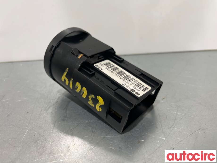 Bryter lys til VW Transporter / Caravelle 2009-2015 (Fase 2) (T5) (T5) (VOLKSWAGEN|1K0941431BB|6Q0941531M|3C8941431B)