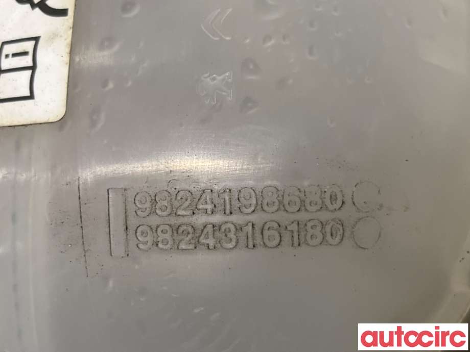 Ekspansjonstank til Peugeot 2008 2019-->> (Type II)  (PEUGEOT|9824198680|)