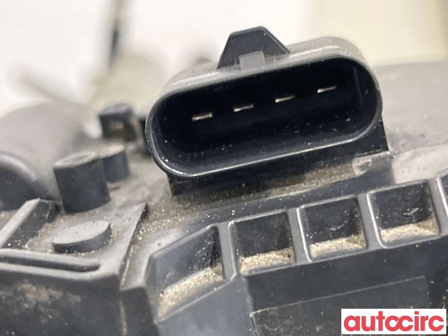 Viskermotor frontrute til Mercedes E-Klasse 2009-2013 (Fase 1) (W212) (W212) (MERCEDES|A2128201240|1397220666)