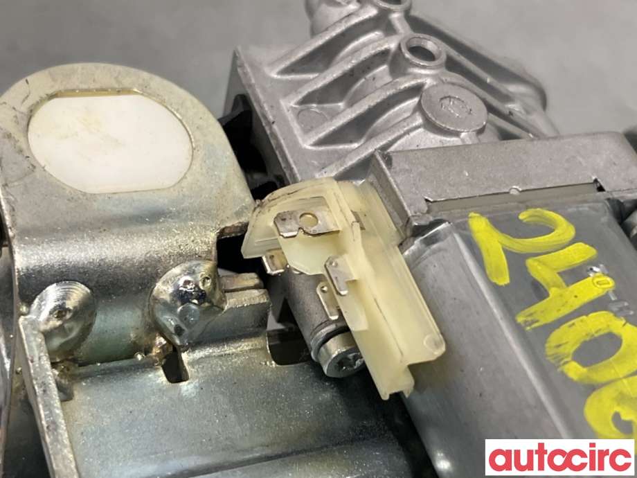 Rattaksel til Mercedes E-Klasse 2009-2013 (Fase 1) (W212) (W212) (MERCEDES|A2124604416||A2124602816)