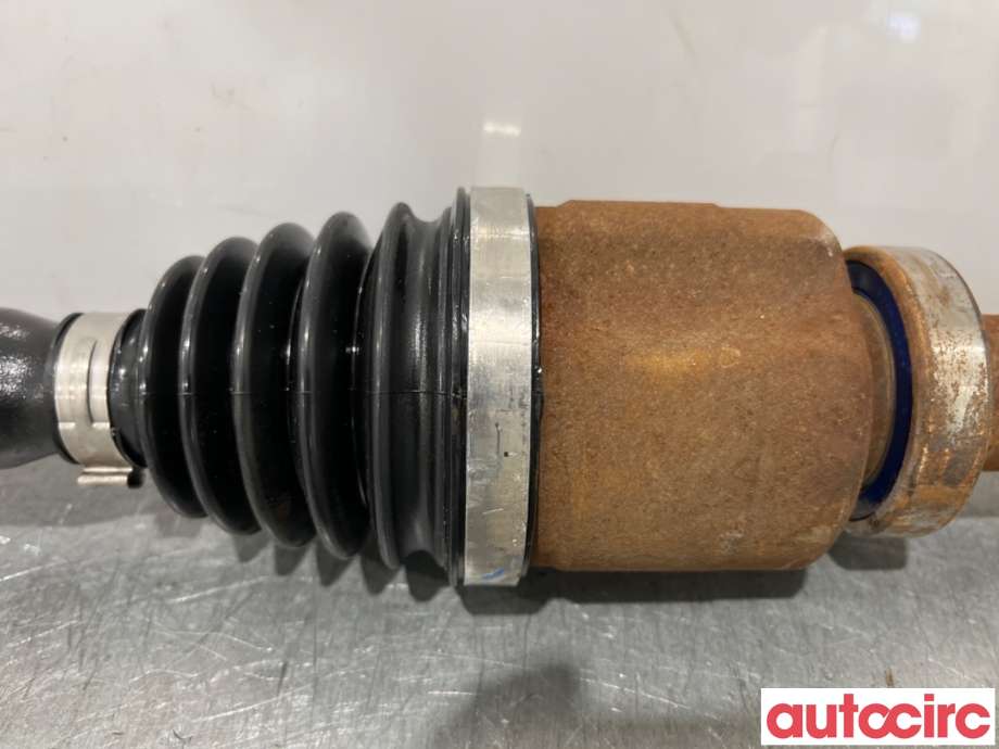 Drivaksel høyre foran til Renault Laguna 2011-2014 Type III, Fase 2  (RENAULT|8201235920||8200934677)