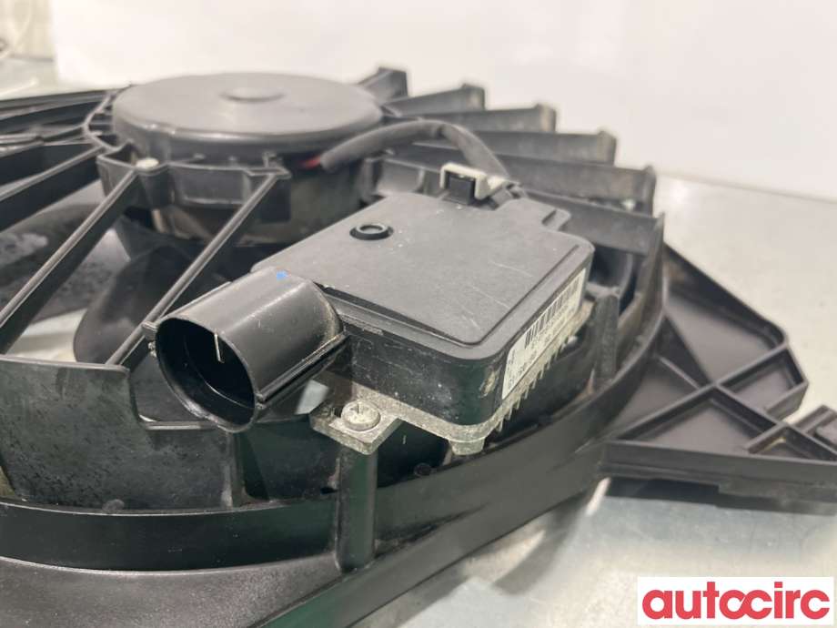 Kjølevifte til Ford Focus 2011-2014 (Type III, Fase 1)  (FORD|2269553||8V61-8C607-EB)