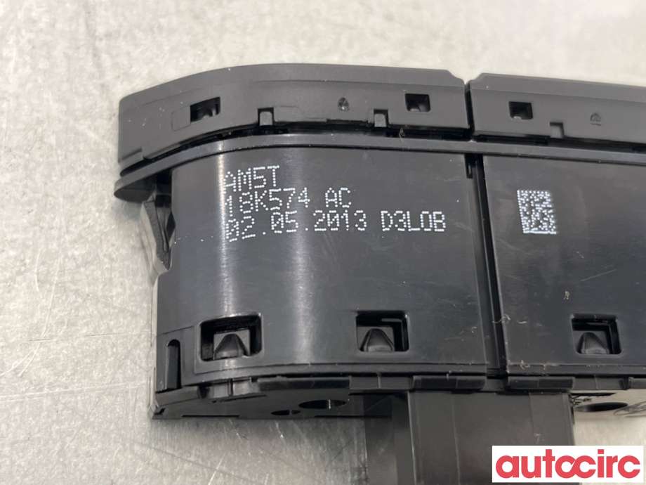 Bryter rutevarme til Ford Focus 2011-2014 (Type III, Fase 1)  (FORD|1817665||AM5T18K574AC)