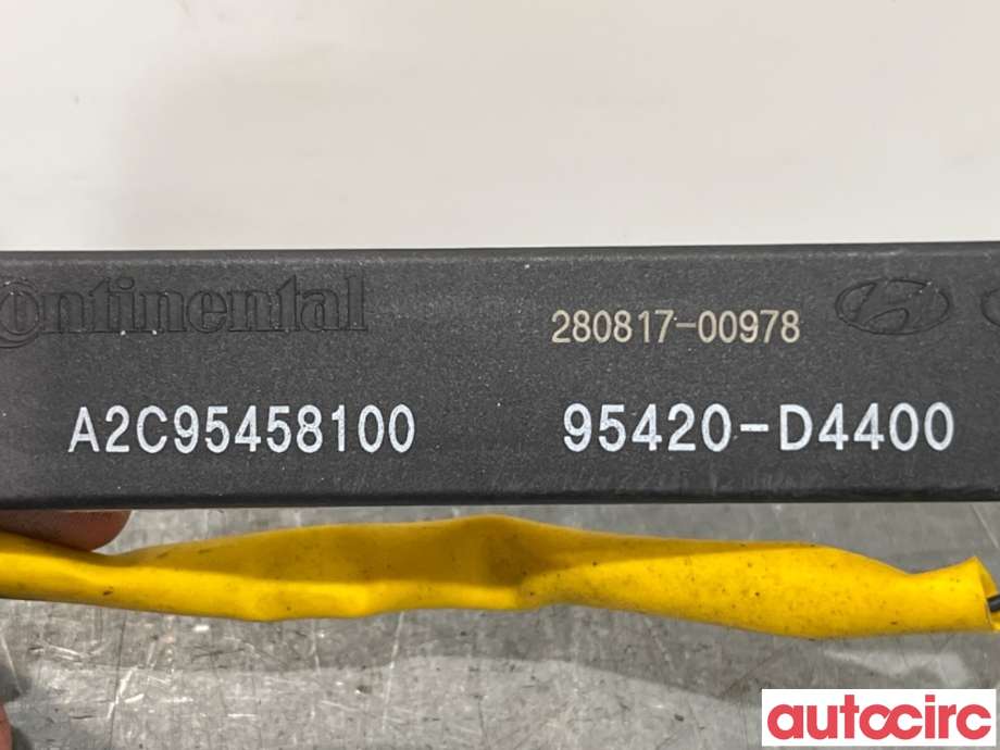 Diverse deler til Kia Optima 2017-2020  (KIA|95420D4400|A2C95458100|95420-D4400)