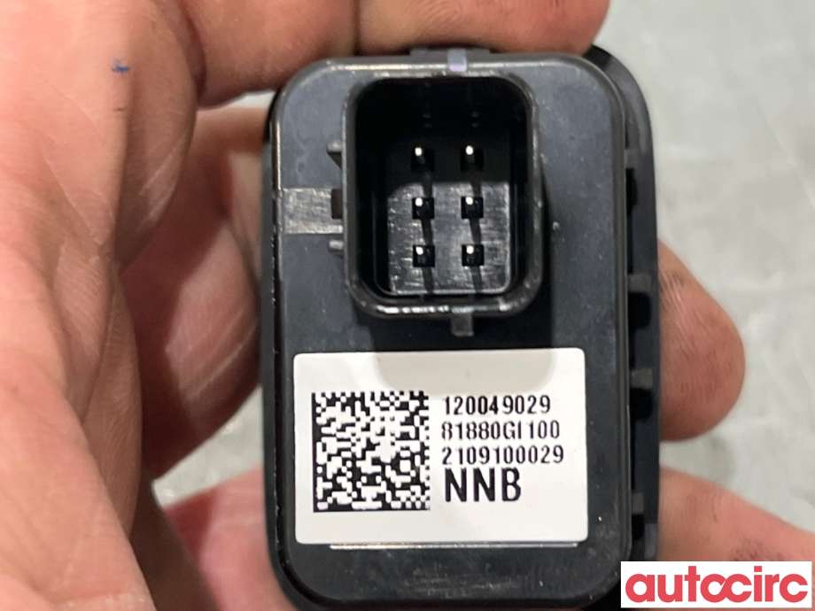 Bryter baklukeåpner til Hyundai Ioniq 5 2021-->>  (HYUNDAI|81880GI100NNB||81880GI100)