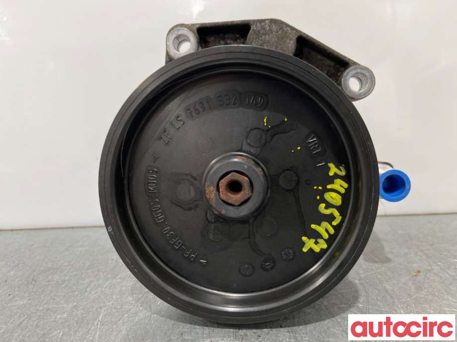Servo pumpe mekanisk til Mercedes E-Klasse, 2002-2006 (Fase 1) (W211) (W211) (MERCEDES|A0054661401)