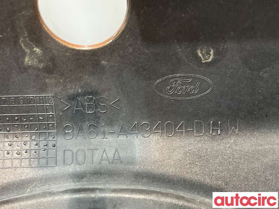 Bakluke/bakdør håndtak til Ford Fiesta 2013-2017 (Type VI, Fase 2)  (FORD|1841644||8A61-A43404-DHW)