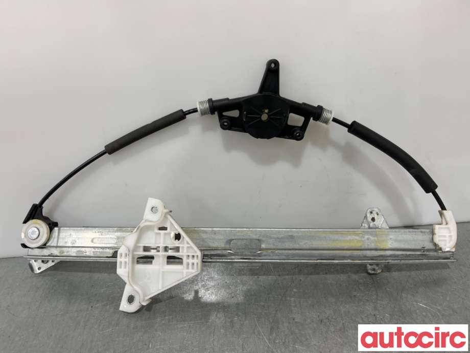 Ruteheis til Mazda 3, 2013-2016 (Type III, Fase 1)  (MAZDA|BHN9-58-590A)