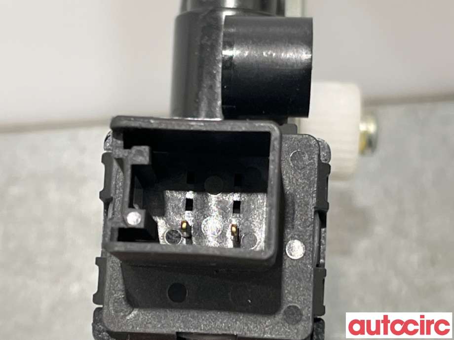 Ruteheis høyre bak til Mazda 3 2013-2016 (Type III, Fase 1)  (MAZDA|BHN9-58-58X||BHN95858X)