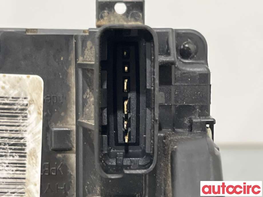 Låsekasse venstre foran til Hyundai Ix35 2010-2015  (HYUNDAI|813103J010||81610-3J010)