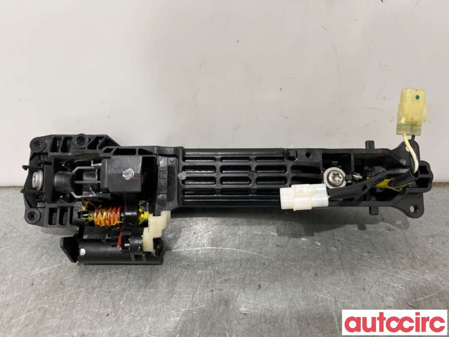 Dørhåndtak utv høyre foran til Suzuki SX4 S-CROSS 2013-->> (Type II) (SUZUKI|82810-57810-ZCD||82811-63J10)