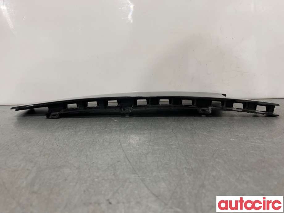 Lister til Mercedes A-Klasse 2012-2018 (W176) (W176) (MERCEDES|A1767320200|)