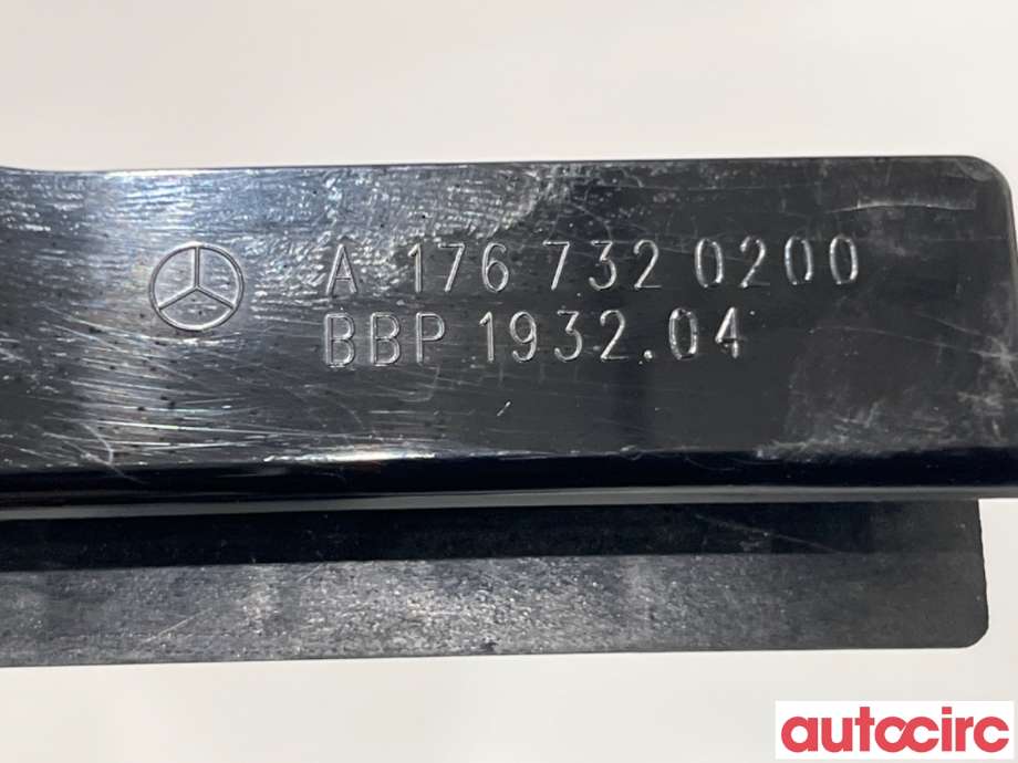Lister til Mercedes A-Klasse 2012-2018 (W176) (W176) (MERCEDES|A1767320200|)