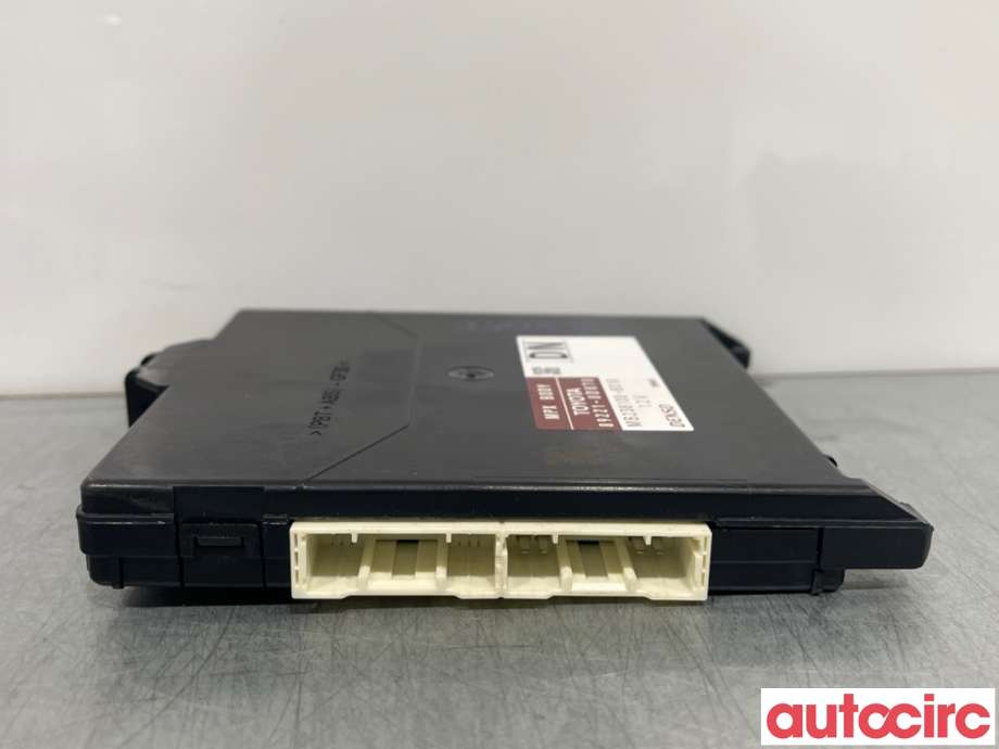 Styreenhet diverse til Toyota Yaris 2014-2020 (Type III, Fase 2)  (TOYOTA|892210D870|)