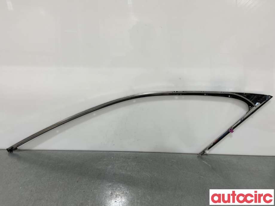 Lister til Lexus IS 2013-2020 (Type III) (XE30) (XE30) (LEXUS|7593753010|)