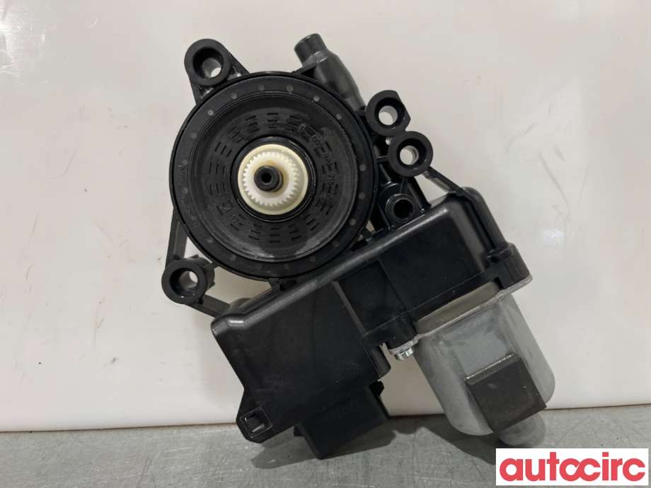 Ruteheis høyre bak til Hyundai i40 2012-2017  (HYUNDAI|834603Z010|F00S1A2937|83460-3Z010)